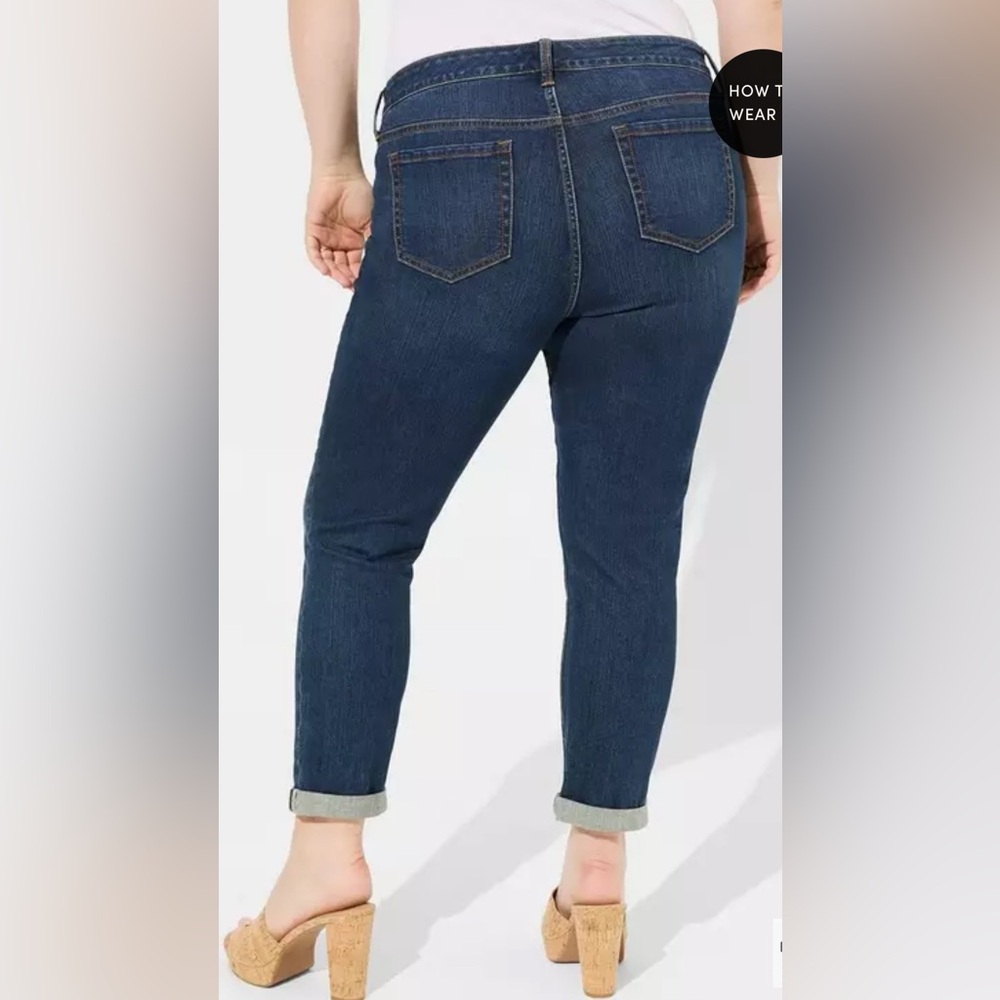 Torrid Boyfriend Straight Leg Vintage Stretch Jeans NWT - Picture 3 of 7